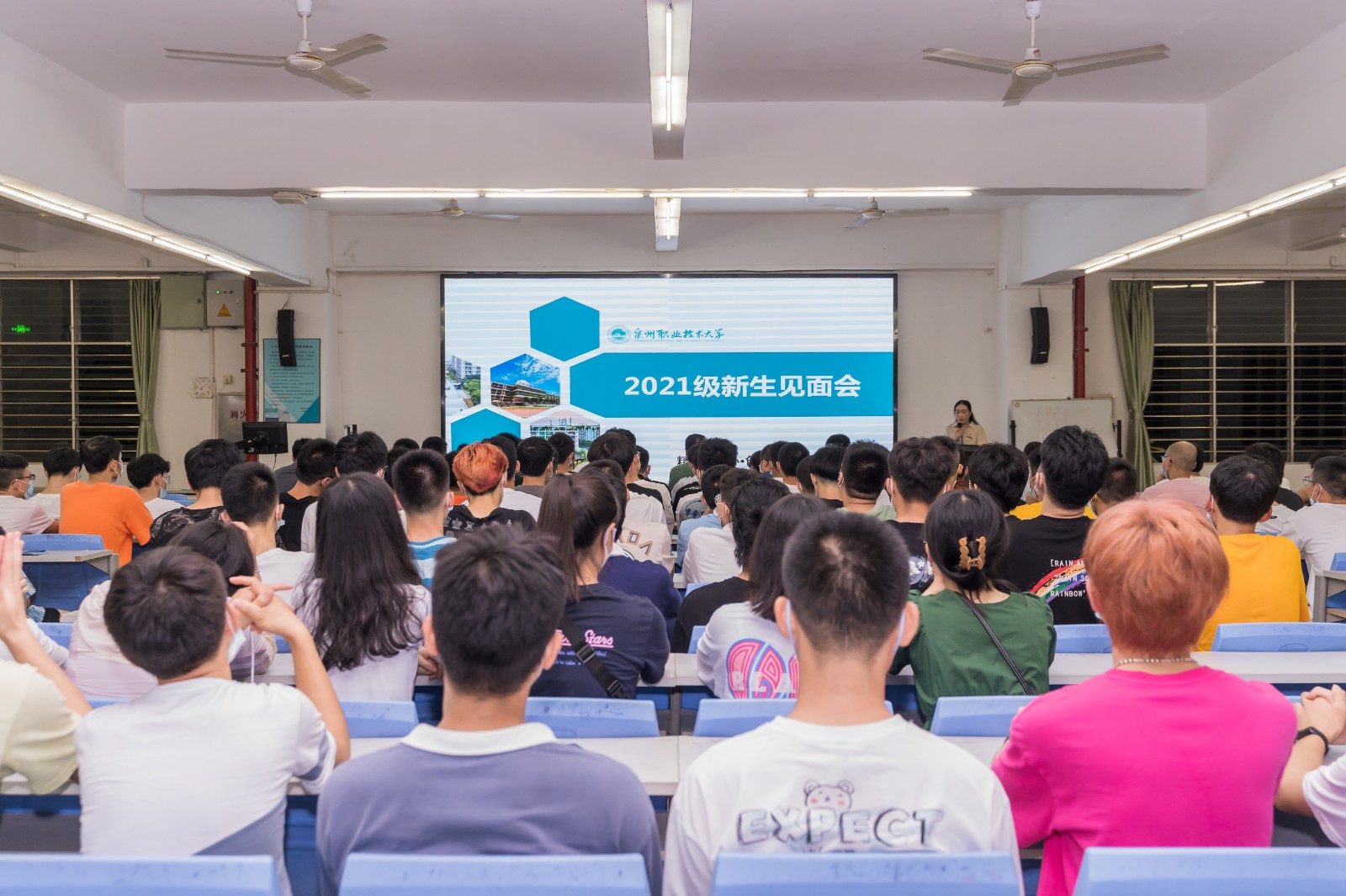 DSC09074.jpg DSC09074.jpg